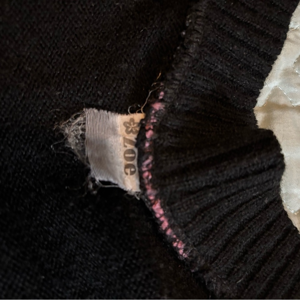 Zoe-Chanel Black Sweater for Women - Picture 3 of 3